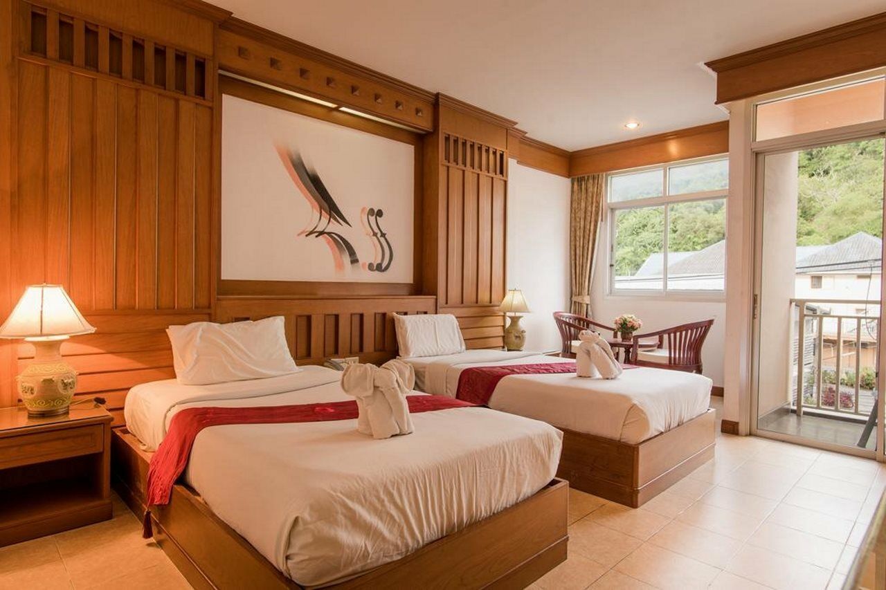 Cello Hotel Patong Экстерьер фото