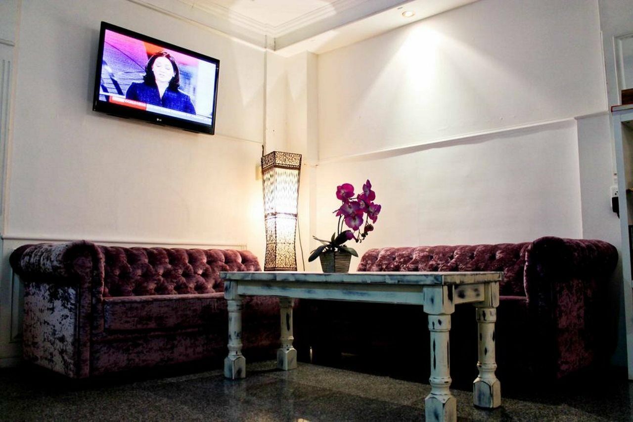 Cello Hotel Patong Экстерьер фото
